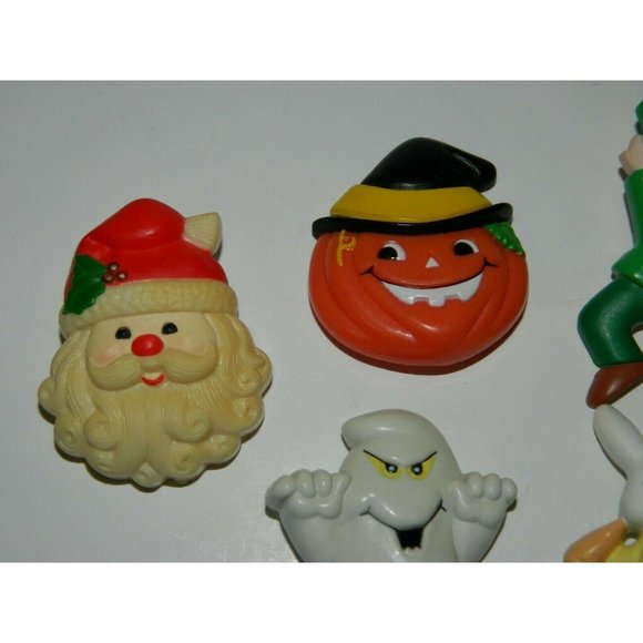 VTG HOLIDAY Pins Russ Hallmark Halloween Ghost pumpkin Christmas Santa Lot 5 - Picture 3 of 5